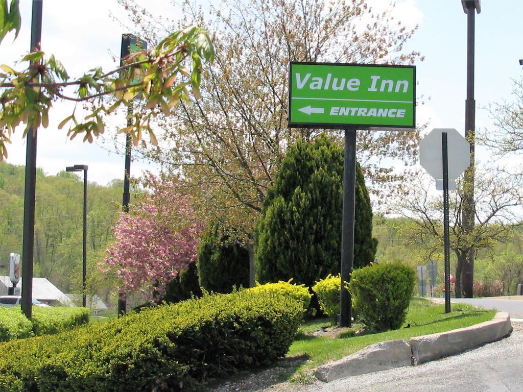 Value Inn Harrisburg-York Valley Green Eksteriør billede